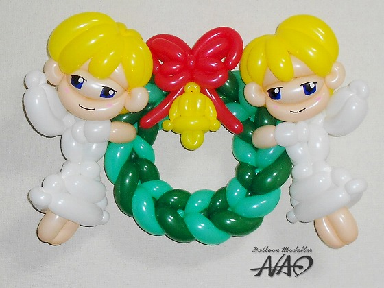 Balloon Christmas Wreath